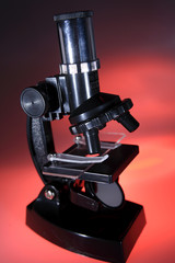 Microscope