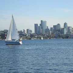 Fototapeta na wymiar Sailing boat with Seattle skyline