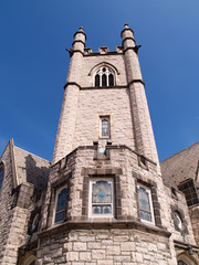Fototapeta na wymiar dzwonnica kościoła kamień