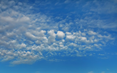 series-image of the cloudy sky
