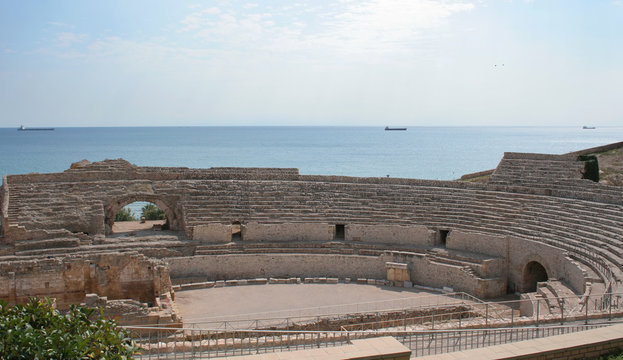 Amphith&eacute;atre romain