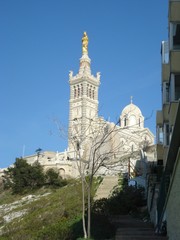 Fototapeta na wymiar Notre-Dame de la Garde, Marseille