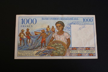 1000 franchi