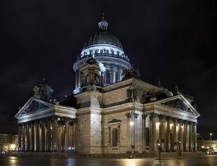 Fototapeta na wymiar Sankt-Petersburg. Isaakievsky katedrę