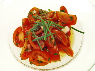 sommerfrisch tomatensalat