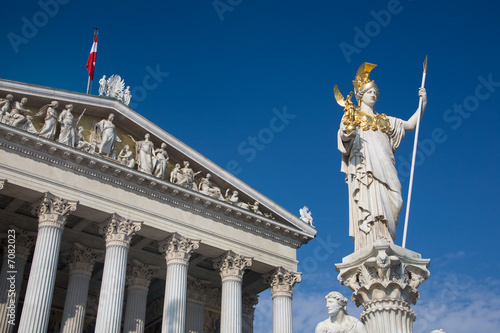 Pallas Athene Fountain, Parliament Building, Vienna, Austria без смс