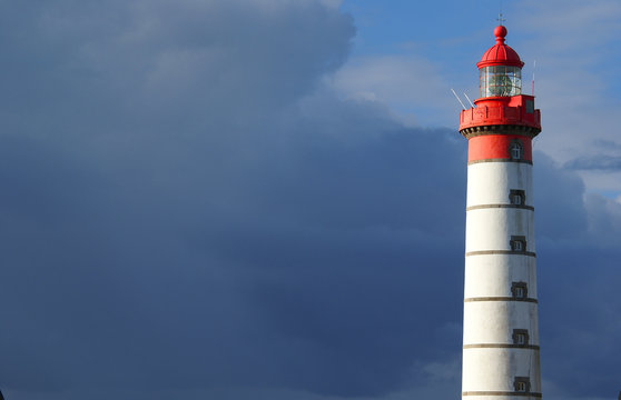 phare bretagne