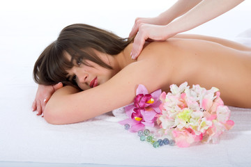Obraz na płótnie Canvas relax massage to the girl