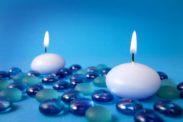 Obraz na płótnie Canvas Candles prepared for spa aromatherapy session