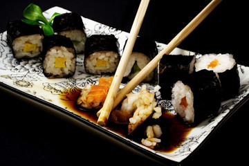 Rotolini di sushi