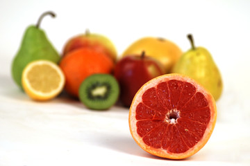   Früchte and grapefruit