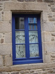 Fenêtre d'une vieille demeure à Dinan (Bretagne, Côtes d'Armor)