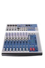 18-channel audio mixing console