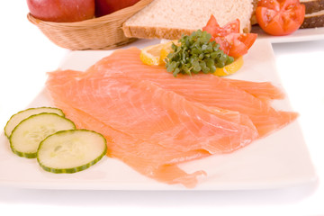 Smoked Salmon with Garnish and Bread