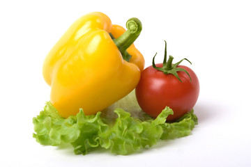 yellow paprika and tomato