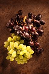Green and purple grapes