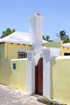 Quaint Bermudan Home and Garden