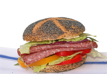 Snack Brötchen mit Salami