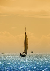 Fototapeta premium Sailboat in twilight