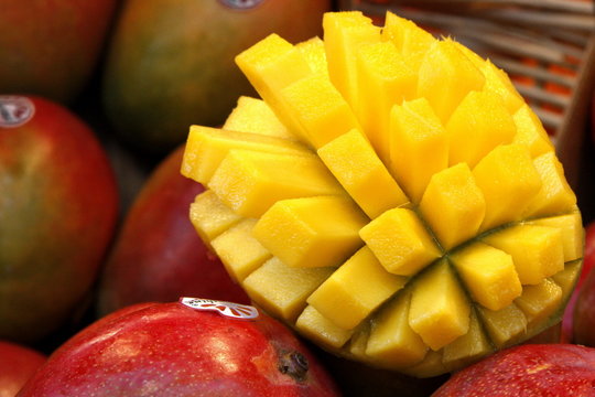 mangue d&eacute;coup&eacute;e