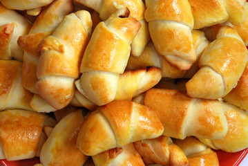 Appetizing rolled batch