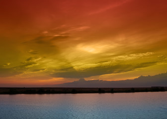 Fototapeta na wymiar red sky sunset and river