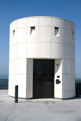Elevator silo