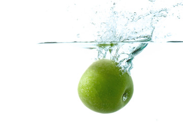 Fototapeta na wymiar Splashing apple