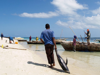 Pescador en Misali - Tanzania