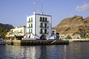 Arquitectura en el puerto de Mogán