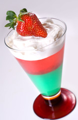 Cream dessert