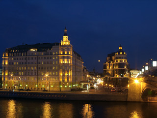 Fototapeta na wymiar Quay Moskva River