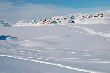 Tischdecke Inuit-Dorf © Anouk Stricher