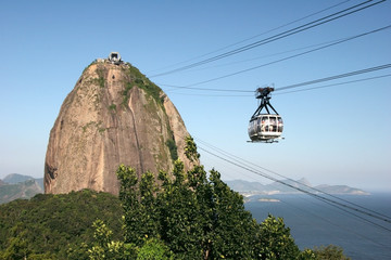 Gondola on the way © urosr