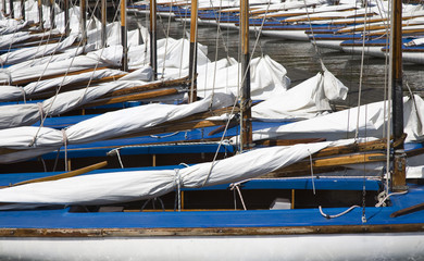 Sailing boats 11