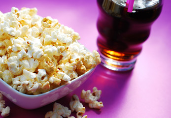 popcorn und cola