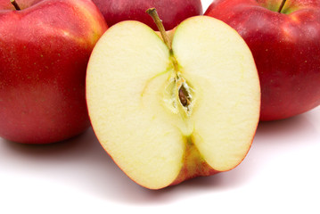 red apples
