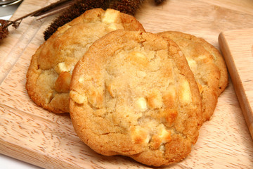 Macadamia Nut and White Chocolate Cookies