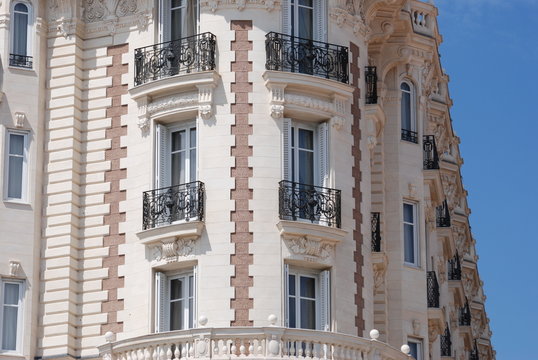 fa&ccedil;ade courbe