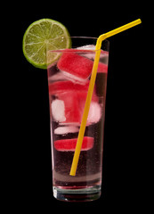 water with two-toned ice cubes (frozen water and cranberry juice