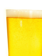 bier stärkendes getränk am fussball abend