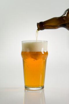 Versare birra
