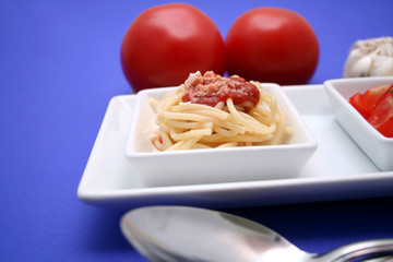 Nudeln mit Tomatensosse