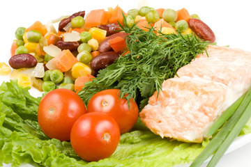 Stake from a salmon with vegetables