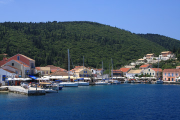 Fototapeta na wymiar The harbour at Fiskardo on the greek island of Kefalonia