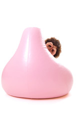 heavy woman that use hands like binocle