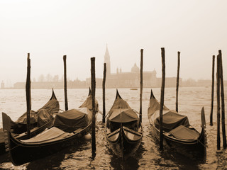Fototapeta na wymiar Sepia obraz Wenecji