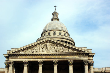fronton du panthéon