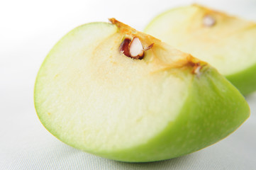 two pieces of apple