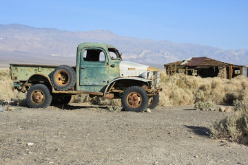 Abandoned old car